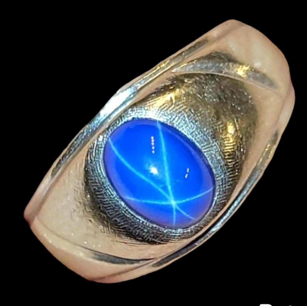 10kt gold star sapphire man